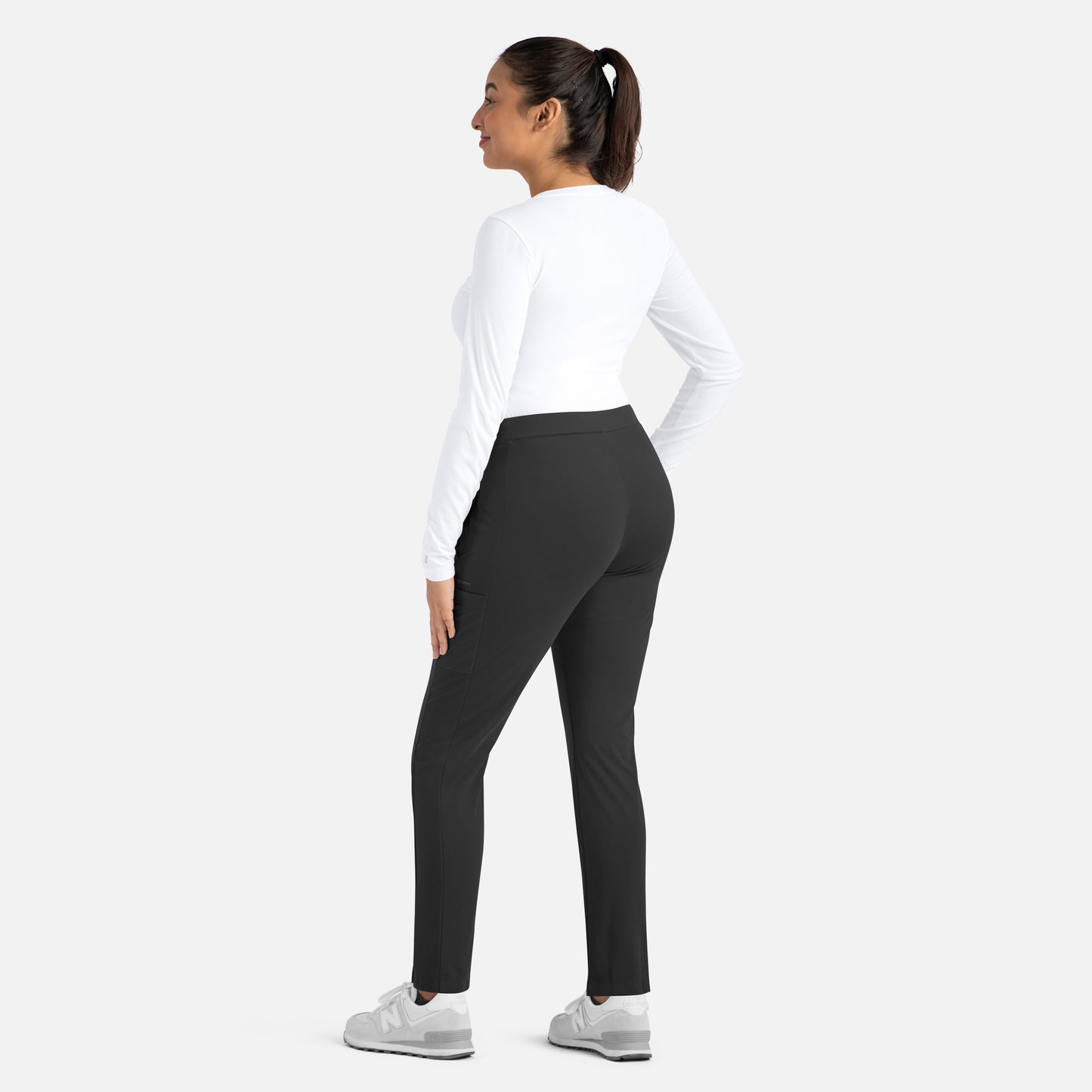 Maevn Focus Women's Mid Rise Tapered Pant