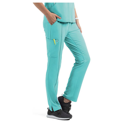 Women's Full Elastic Waist Tapered Leg Pant